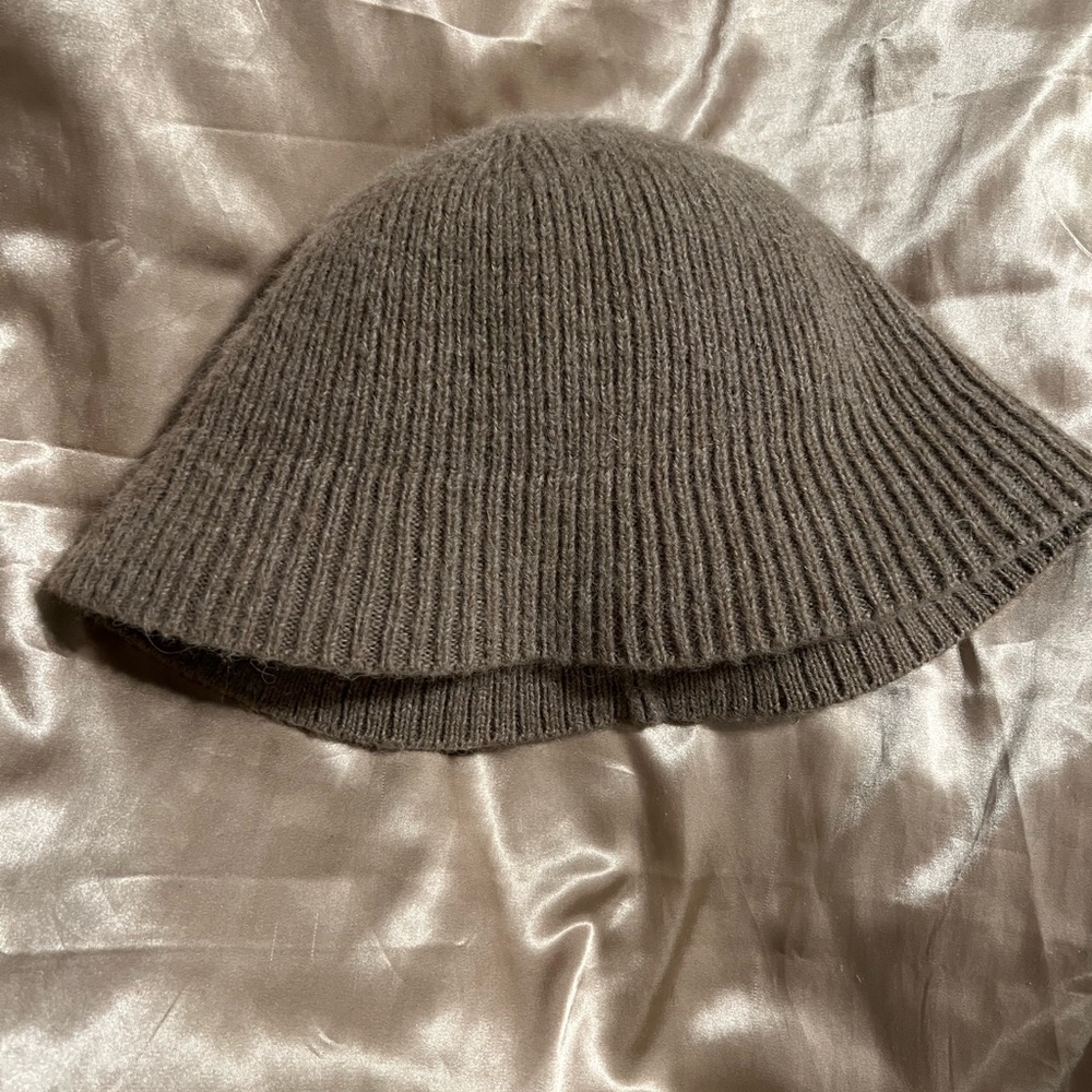 Fuzzy-Knit Bucket Hat